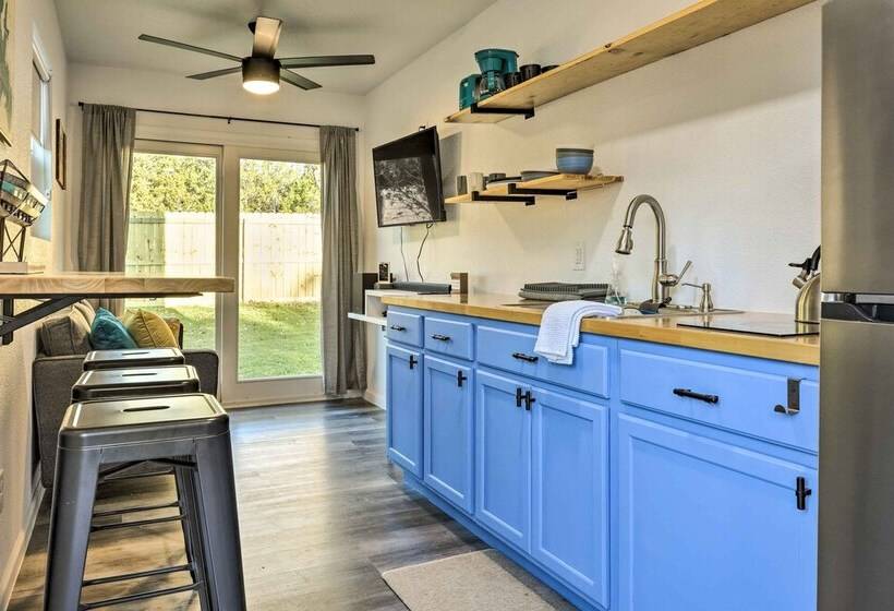 Canyon Lake Retreat W/ Pool ~ 2 Mi To Lake