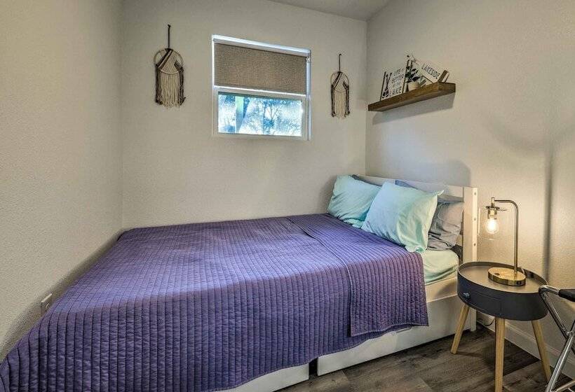 Canyon Lake Retreat W/ Pool ~ 2 Mi To Lake