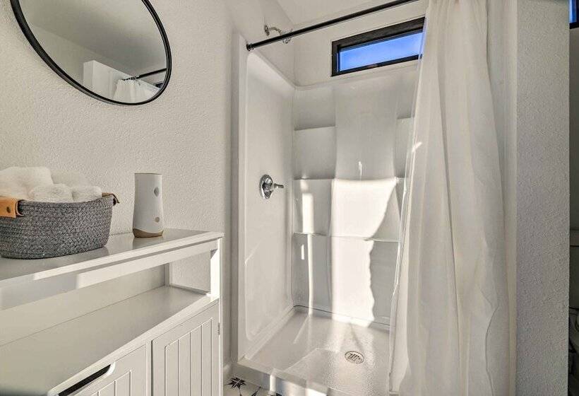 Canyon Lake Retreat W/ Pool ~ 2 Mi To Lake