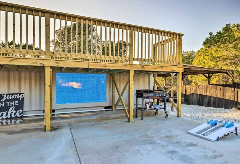 Canyon Lake Retreat W/ Pool ~ 2 Mi To Lake