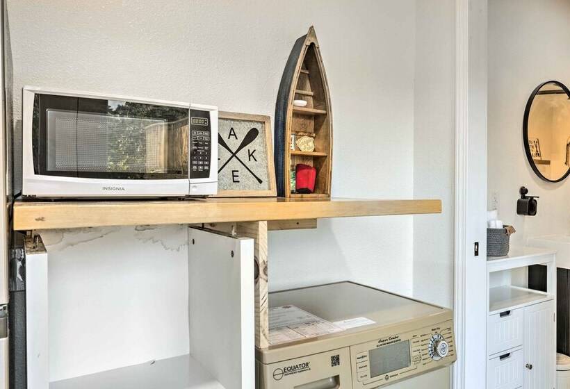 Canyon Lake Retreat W/ Pool ~ 2 Mi To Lake