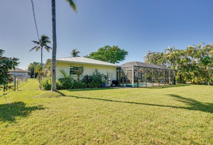 Cape Coral Escape: Near Dtwn W/ Private Pool!
