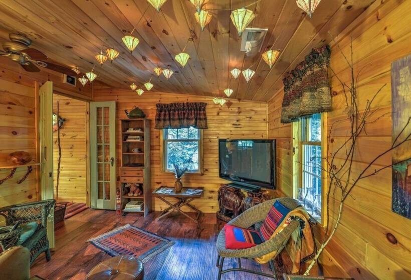 Celo Cabin W/ Deck In Pisgah National Forest