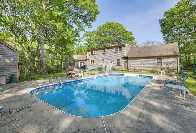 Centerville Escape W/ Pool ~ 3 Mi To Beach!