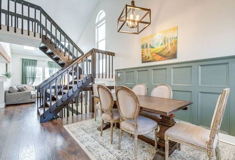 6 Mi To Dtwn: Arvada Home W/ Hot Tub & Yard