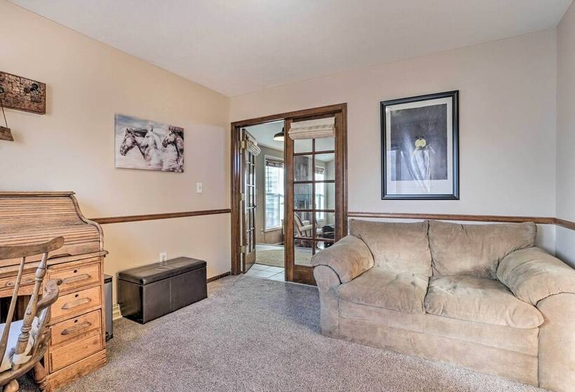 Charming Brighton Home W/ Yard   Near Parks!