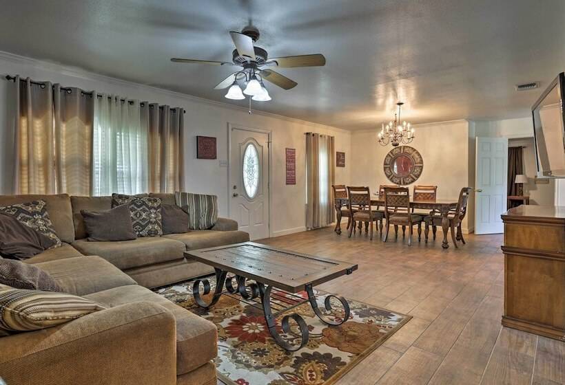 Charming Lake Retreat W/ Patio & Boat Parking!