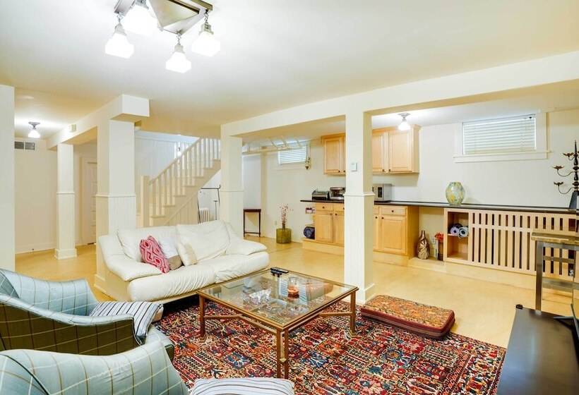 Charming Mpls Home W/ Patio Walk To Uptown!