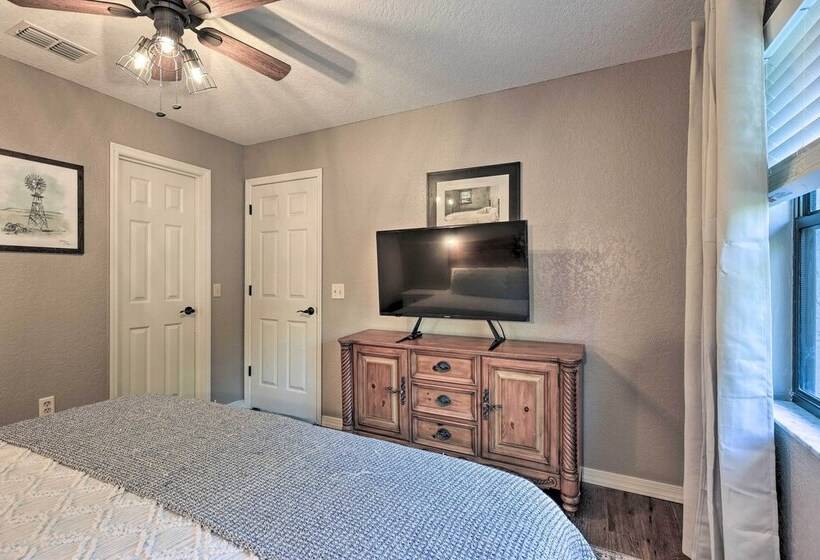 Charming Ocala Home Near World Equestrian Center!