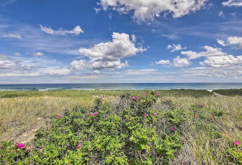 Charming Oceanfront Home On Salisbury Beach