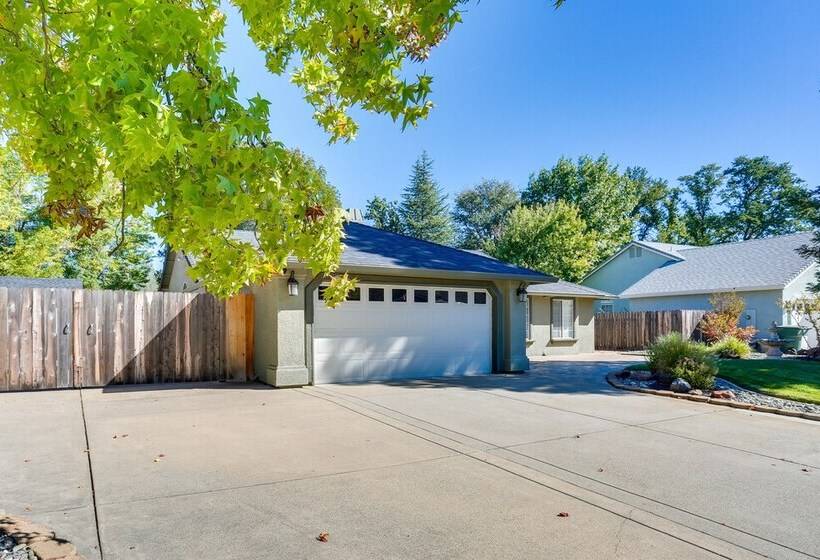 Redding Home W/ Patio Near Fishing!