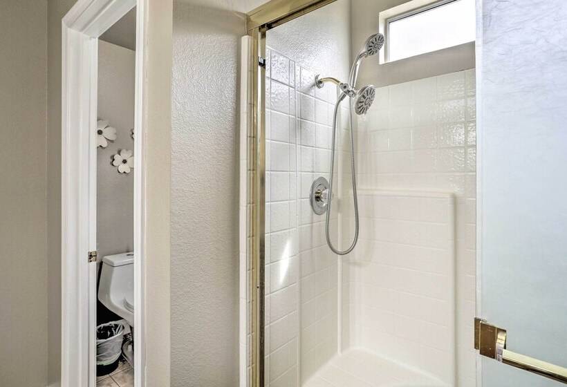 Redding Home W/ Patio Near Fishing!