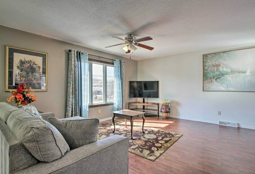 Charming Rochester Home, 4 Mi To Mayo Clinic!