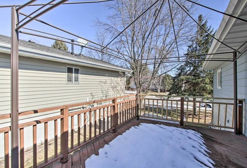 Charming Rochester Home, 4 Mi To Mayo Clinic!