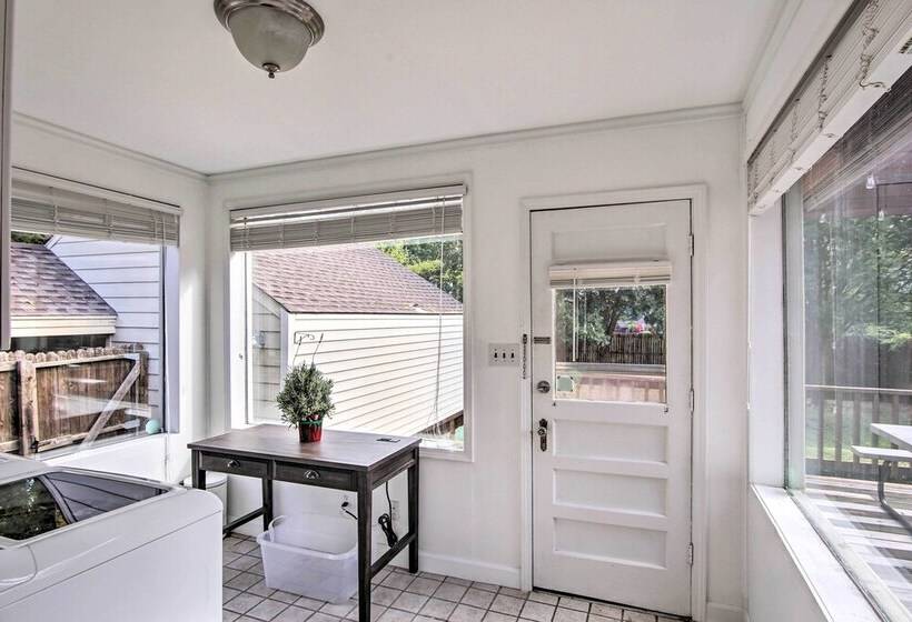 Charming Tulsa Bungalow W/ Furnished Deck!