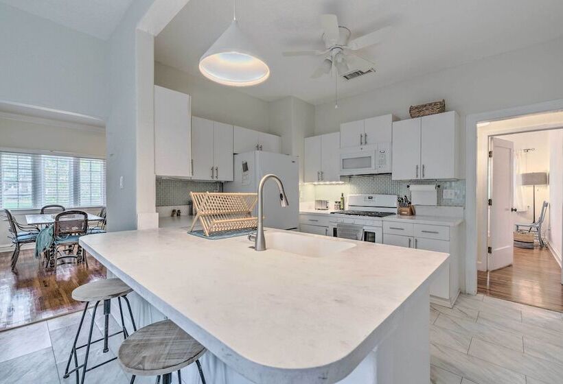 Chic Ocala Home W/ Yard ~ 1 Mi To Dtwn Square