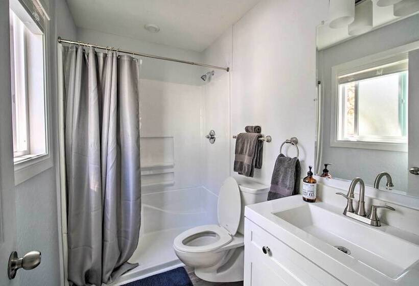 Chic Running Springs Forest Cabin W/ Deck!