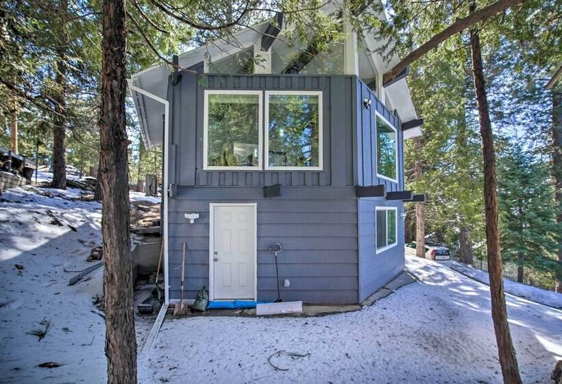 Chic Running Springs Forest Cabin W/ Deck!