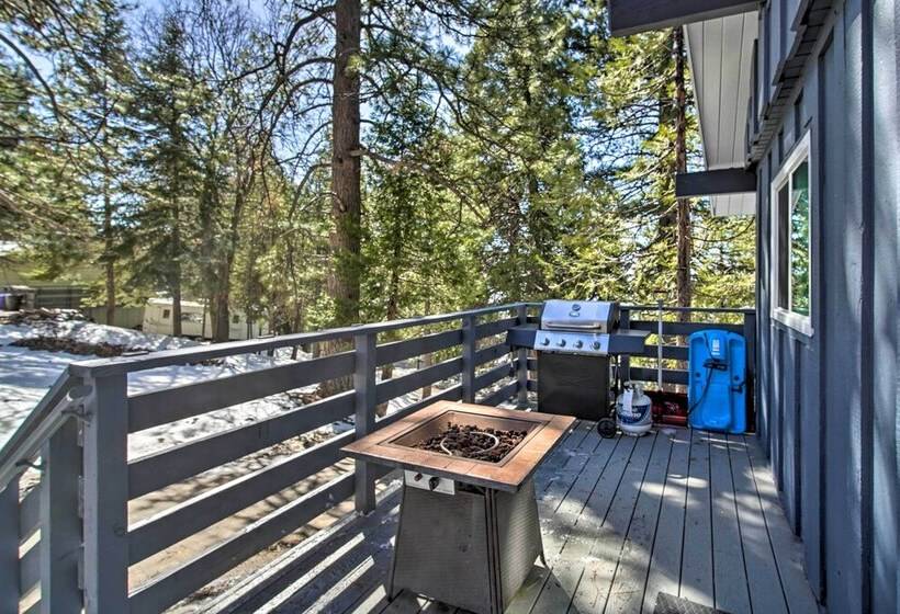 Chic Running Springs Forest Cabin W/ Deck!