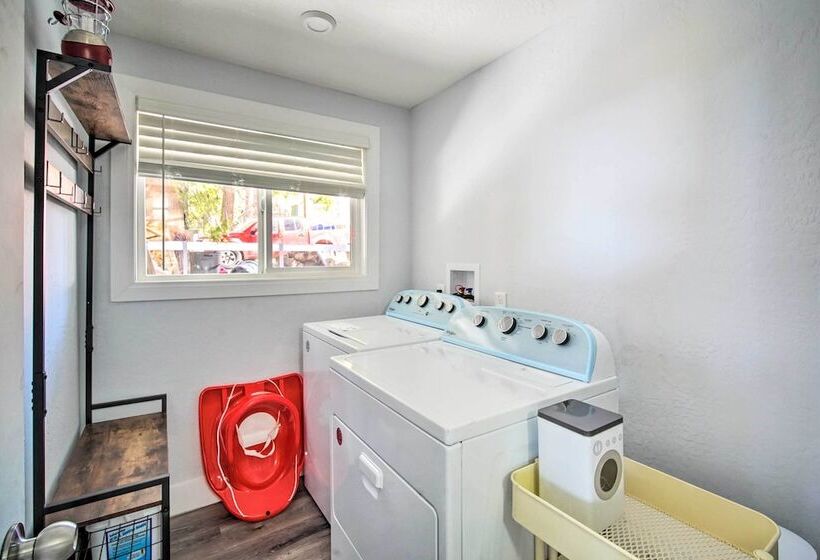 Chic Running Springs Forest Cabin W/ Deck!