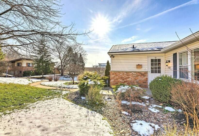 Cincinnati Vacation Rental: 5 Mi To Downtown!