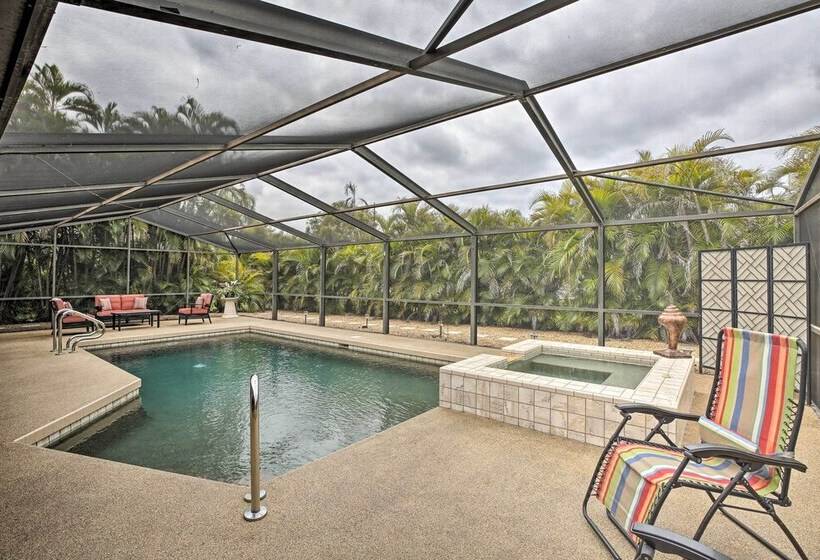 4 Mi To Beach: Coastal Cape Coral Home