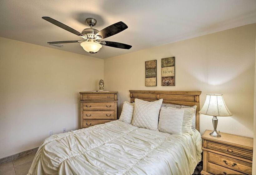 4 Mi To Beach: Coastal Cape Coral Home