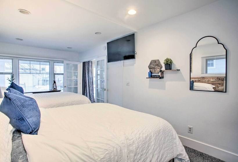 Updated Coeur D Alene Home, 1/2 Mi To Lake & Town!