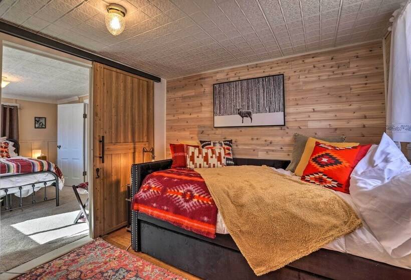 Colorado Mountain Cabin Near National Forest!