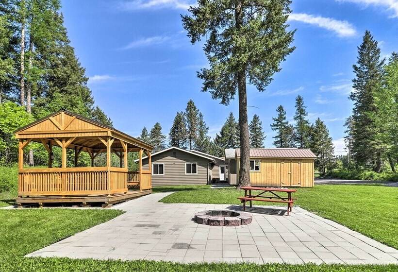 Columbia Falls Private Retreat: Pool Table & Deck!