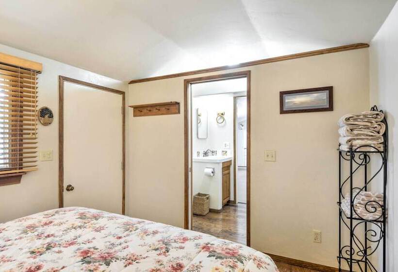 Cozy Arroyo Grande Cottage W/ Patio & Grill!