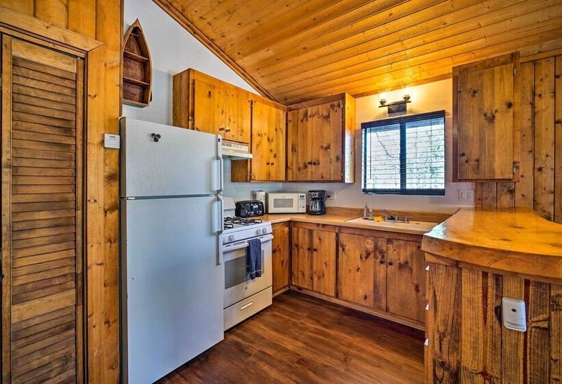 8 Mi To Big Bear Lake: Cozy Cabin W/ Trail Access
