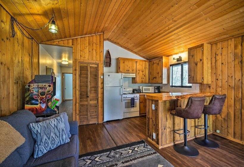 8 Mi To Big Bear Lake: Cozy Cabin W/ Trail Access