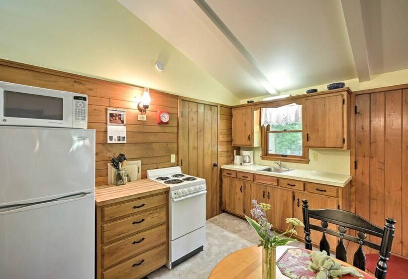 Cozy Cottage Duplex: Walk To Peninsula State Park!