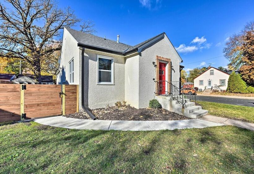 Cozy Home: Wifi, Parking, 5 Mi To Dtwn Mpls!