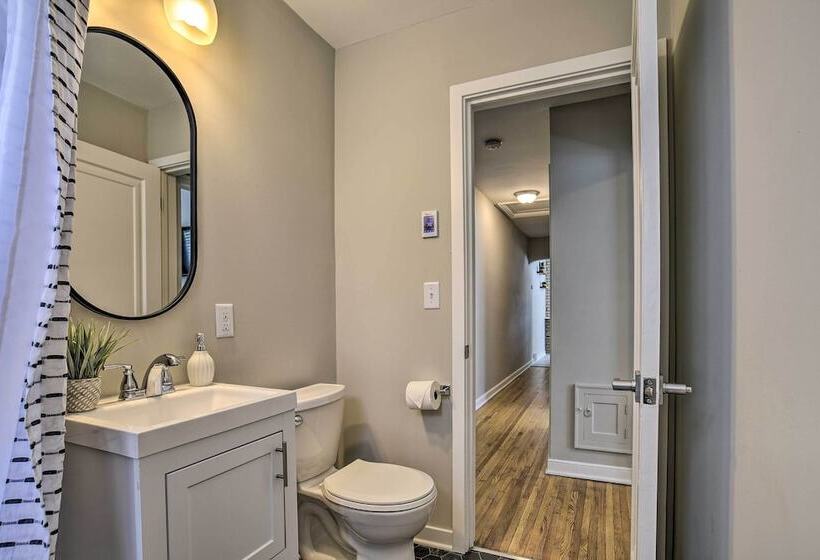 Cozy Home: Wifi, Parking, 5 Mi To Dtwn Mpls!