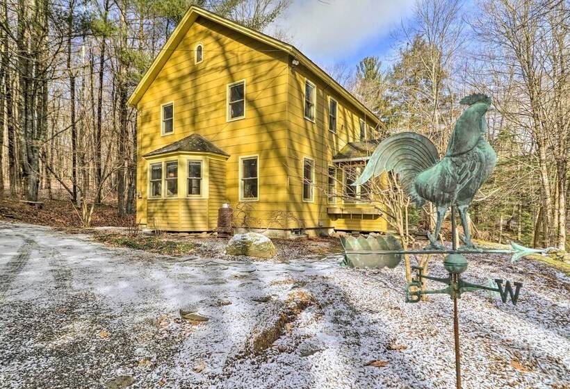 Cozy Monterey Home W/ Porch: Walk To Lake Garfield