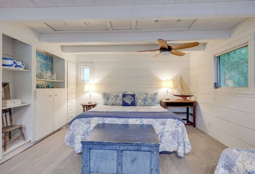 Nantucket Hide Away Cottage On Saint Marys River!