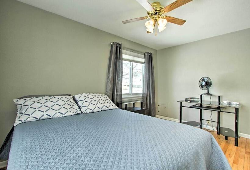 Cozy Postville Retreat W/ Fireplaces & Yard!