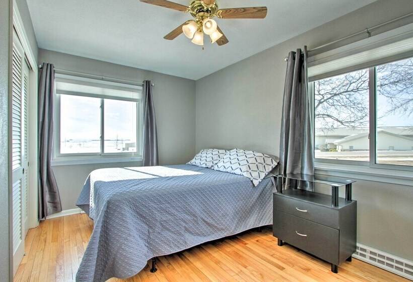 Cozy Postville Retreat W/ Fireplaces & Yard!