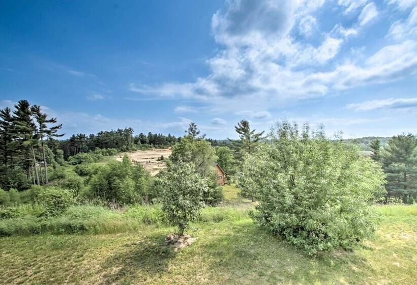 Cozy Resort Cabin In The Heart Of Warrens!