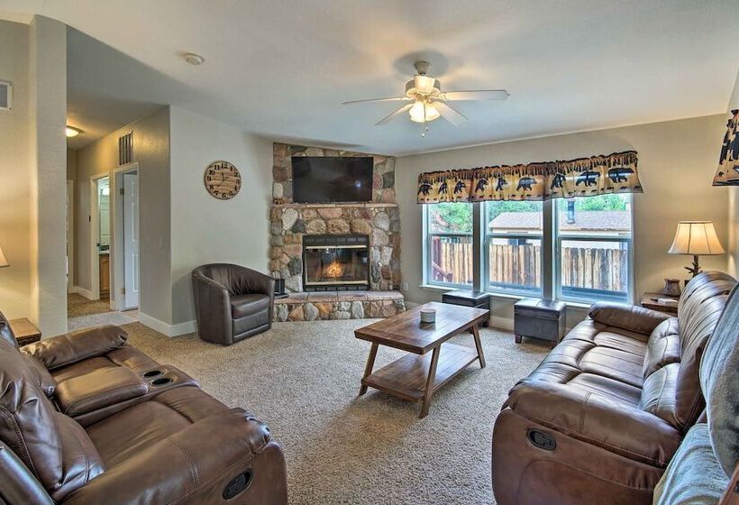 8 Mi To Big Bear Lake & Village: Sugarloaf Cabin!