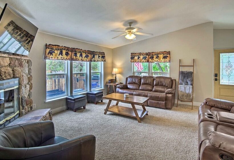 8 Mi To Big Bear Lake & Village: Sugarloaf Cabin!