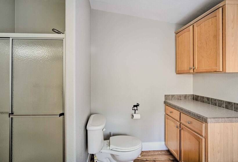 8 Mi To Big Bear Lake & Village: Sugarloaf Cabin!