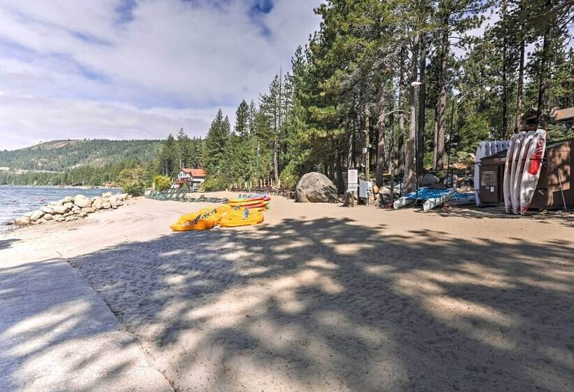 Cabin < 2 Mi To Tahoe Donner Downhill Ski Resort