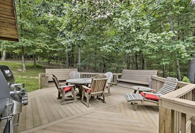 Creekside Berkeley Springs Cabin On 35 Acres!