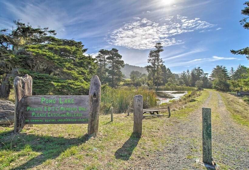 Creekside Chalet W/ Hidden Spa And Private Beach!