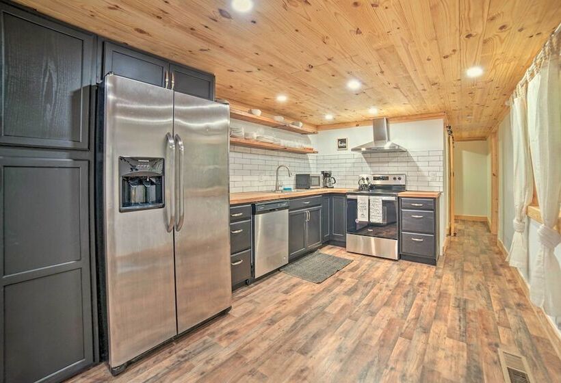 Creekside Ranch  W/ Porch ~ 2 Mi To Pkwy