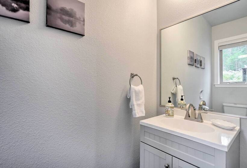 3 Mi To Ski Resort: Modern Breck Home W/ Hot Tub!