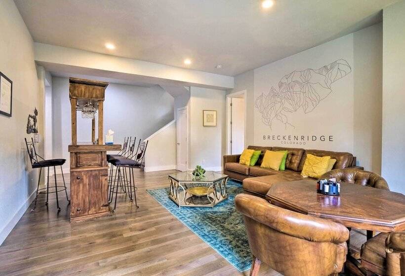 3 Mi To Ski Resort: Modern Breck Home W/ Hot Tub!